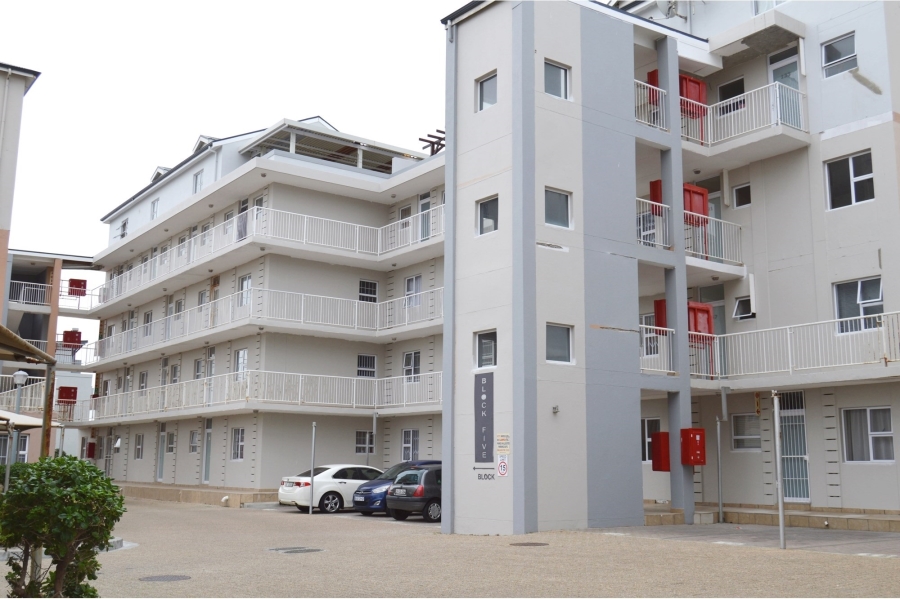 1 Bedroom Property for Sale in Costa Da Gama Western Cape